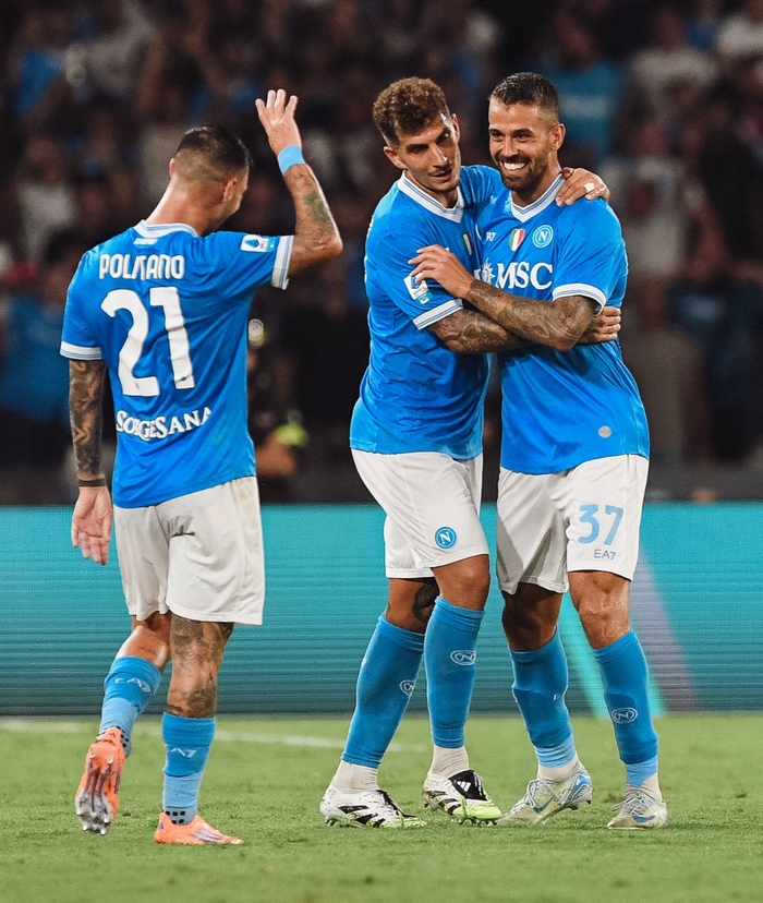 包含意甲集结日再迎强敌,拜仁慕尼黑手感冰凉,主帅态度:管理层满意,团队化学反应显著的词条 包含意甲集结日再迎强敌,拜仁慕尼黑手感冰凉,主帅态度:管理层满意,团队化学反应显著的词条